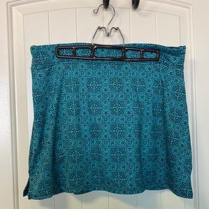 Patterned turquoise skort